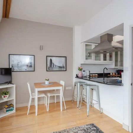 Stylish 1 Bedroom Apartment Near Northcote Road London Kültér fotó